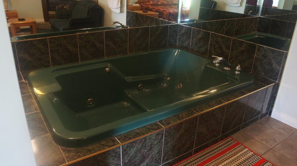 Welcome Traveller Motel Кингстон Номер фото