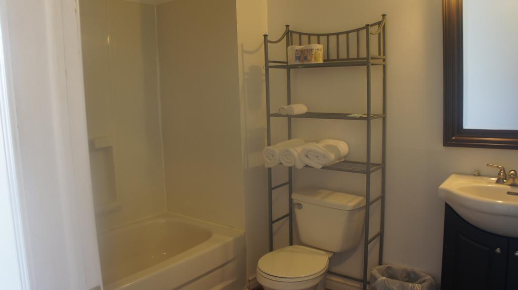 Welcome Traveller Motel Кингстон Номер фото